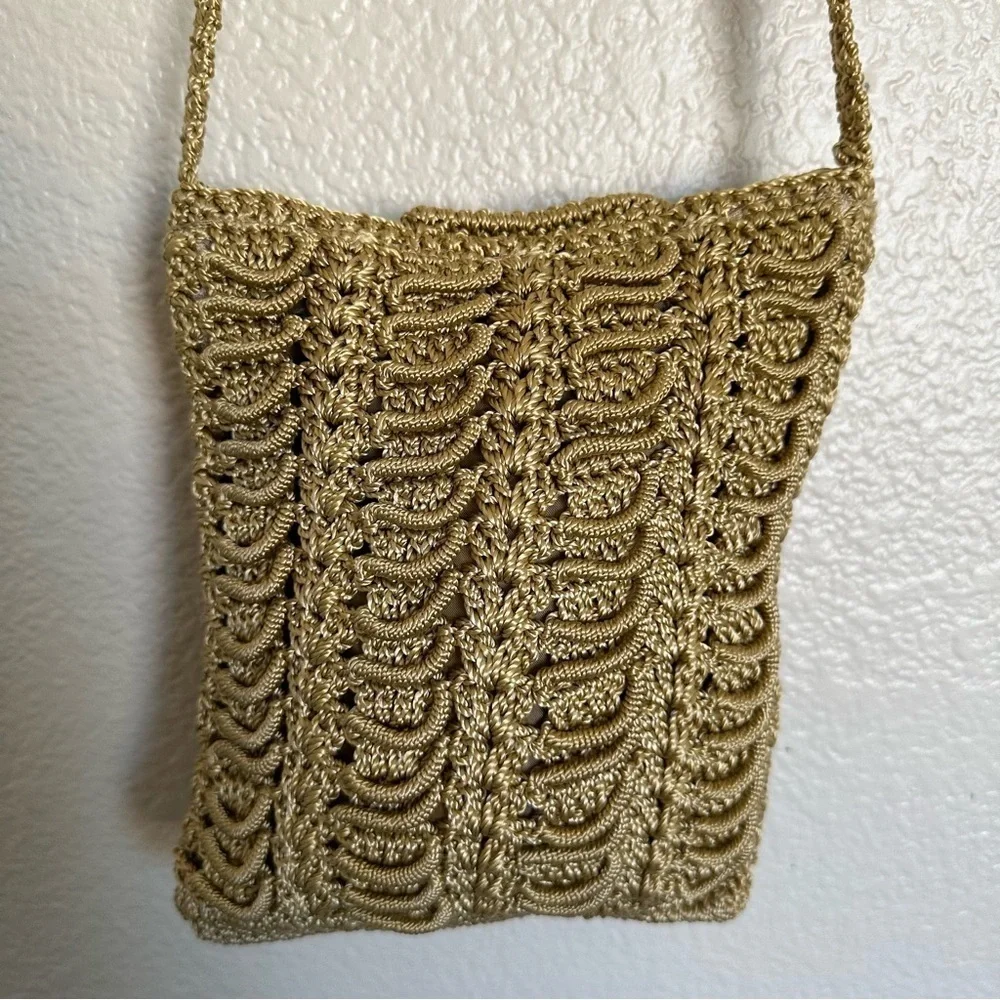 Vintage Handmade Crochet Floral Gold Cross Bag